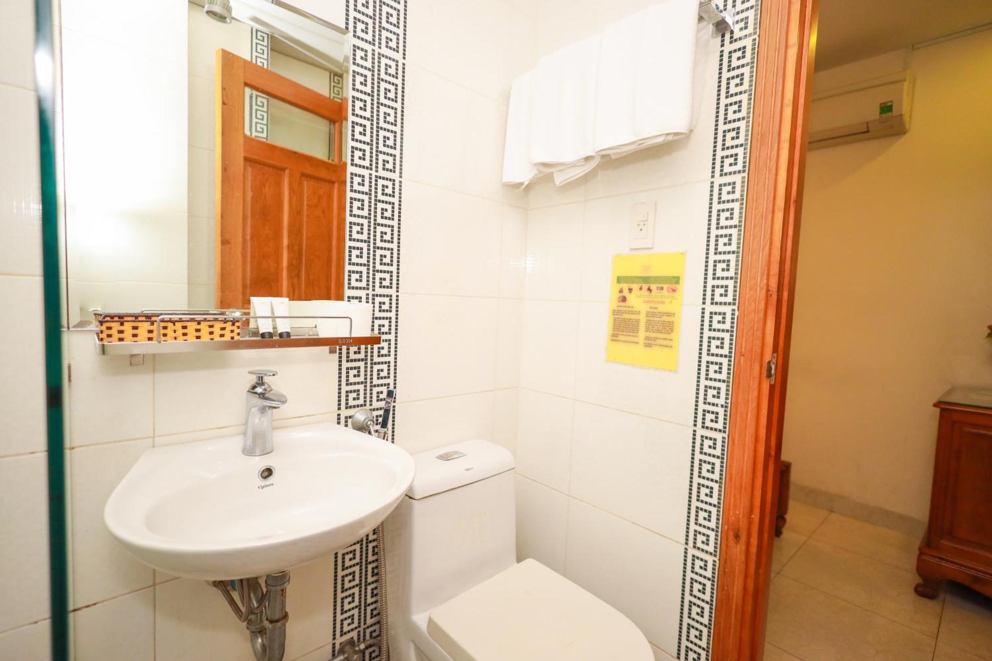 Erato Boutique Hotel Хошимин Экстерьер фото