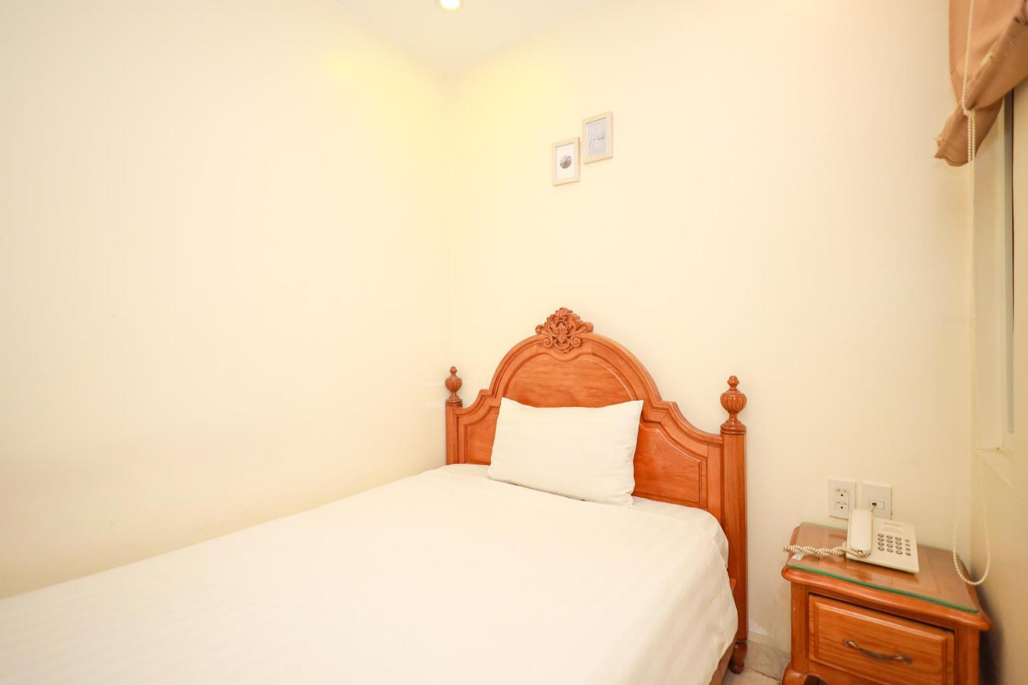 Erato Boutique Hotel Хошимин Экстерьер фото