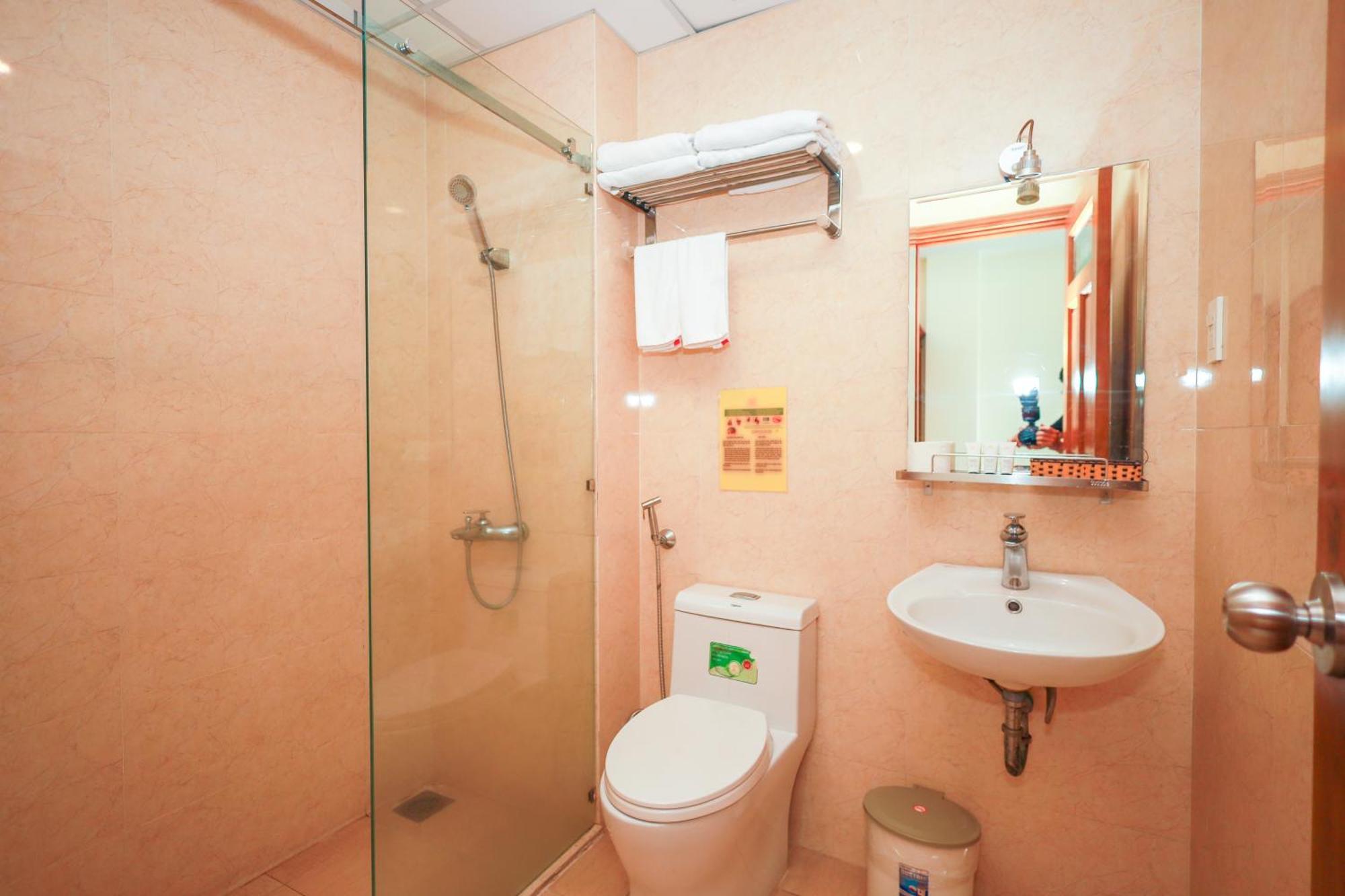 Erato Boutique Hotel Хошимин Экстерьер фото
