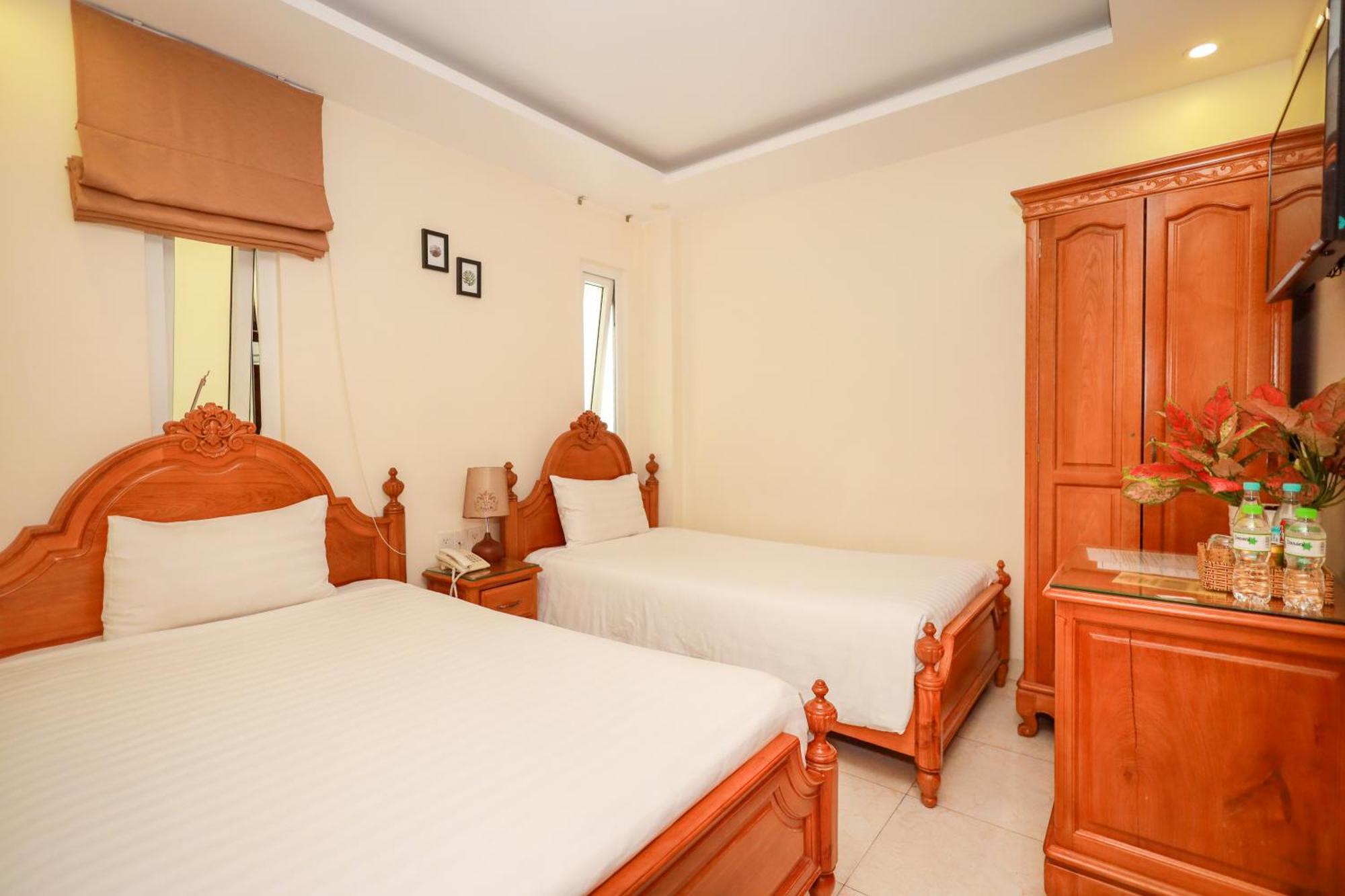 Erato Boutique Hotel Хошимин Экстерьер фото