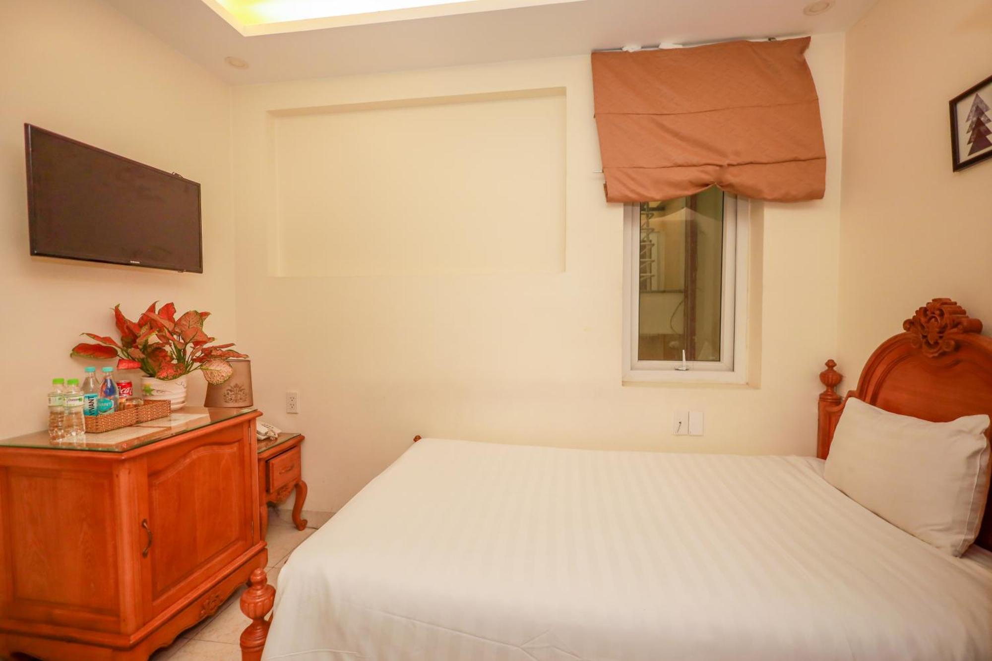 Erato Boutique Hotel Хошимин Экстерьер фото